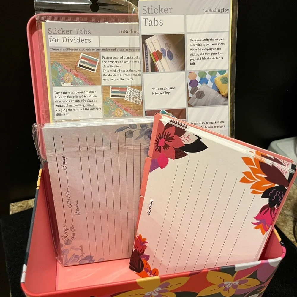 Vera Bradley Colorful Pink Floral Recipe Box with Cards